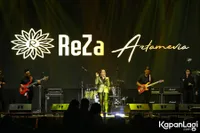 Foto Reza Artamevia