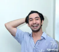 Foto Reza Rahadian