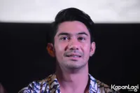 Foto Reza Rahadian