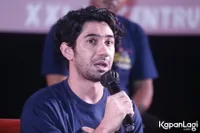 Foto Reza Rahadian