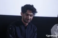 Foto Reza Rahadian