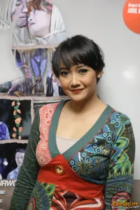 Foto Rheina Maryana Ipeh