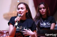 Foto Rianti Cartwright