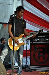 Foto Ridho Slank
