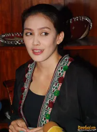 Foto Rieke Dyah Pitaloka