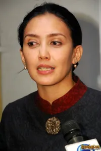 Foto Rieke Dyah Pitaloka