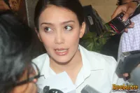 Foto Rieke Dyah Pitaloka