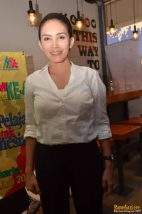 Foto Rieke Dyah Pitaloka