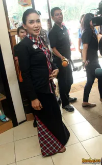 Foto Rieke Dyah Pitaloka