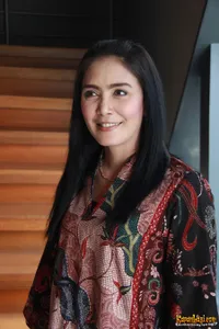Foto Rieke Dyah Pitaloka