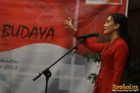 Foto Rieke Dyah Pitaloka