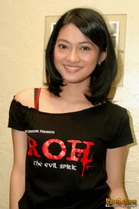 Foto Rini Yulianti