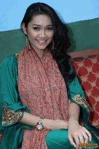 Foto Ririn Setyarini