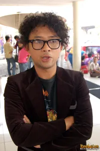 Foto Ronal Surapradja