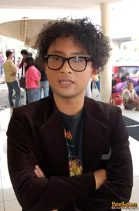 Foto Ronal Surapradja