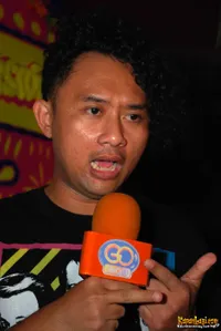 Foto Ronal Surapradja