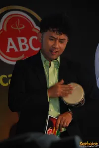 Foto Ronal Surapradja