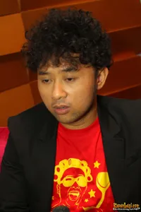 Foto Ronal Surapradja