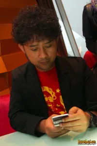 Foto Ronal Surapradja