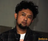 Foto Ronal Surapradja