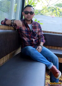 Foto Ronal Surapradja