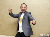 Foto Ronal Surapradja