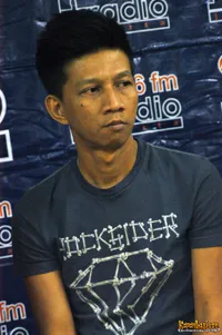 Foto Rowman Ungu