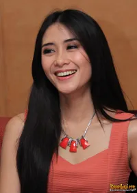 Foto Ryana Dhea