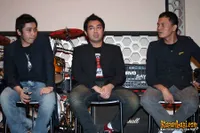 Foto Sayap Band