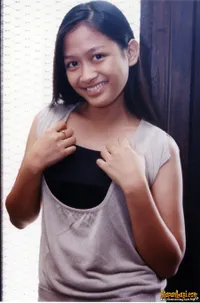 Foto Shally Tri Amanda