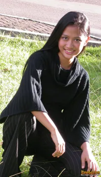 Foto Shally Tri Amanda