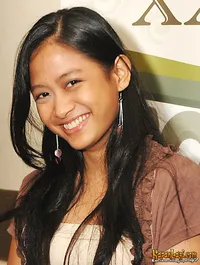 Foto Shally Tri Amanda