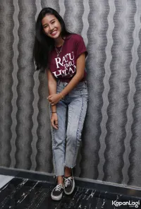 Foto Shenina Cinnamo