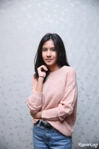 Foto Shenina Cinnamon