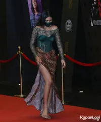 Foto Shenina Cinnamon