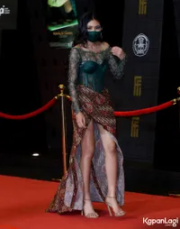 Foto Shenina Cinnamon