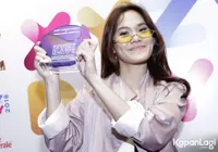 Foto Sheryl Sheinafia