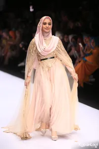 Foto Shireen Sungkar