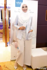 Foto Shireen Sungkar