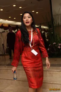 Foto Siti Rubi Aliya Rajasa