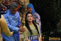 Foto Siti Ruby Aliya Rajasa