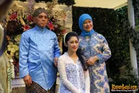 Foto Siti Ruby Aliya Rajasa