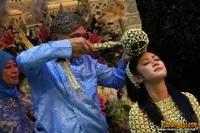 Foto Siti Ruby Aliya Rajasa