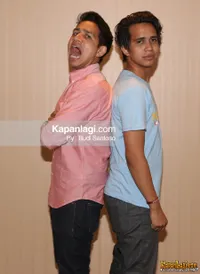 Foto Skinny Indonesian 24