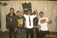 Foto Snickers and the Chicken Fighter