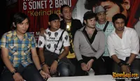 Foto Sonet 2 Band