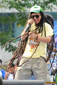 Foto Steven and The Coconut Treez