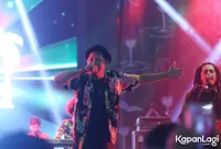 Foto Steven and The Coconut Treez