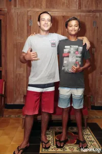 Foto Suku Dani Maxey