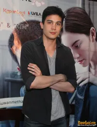 Foto Sunny Suwanmethanont